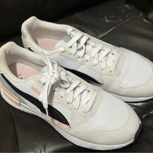 Puma White Sneakers with Black Formstrip and Pale Pink Accents